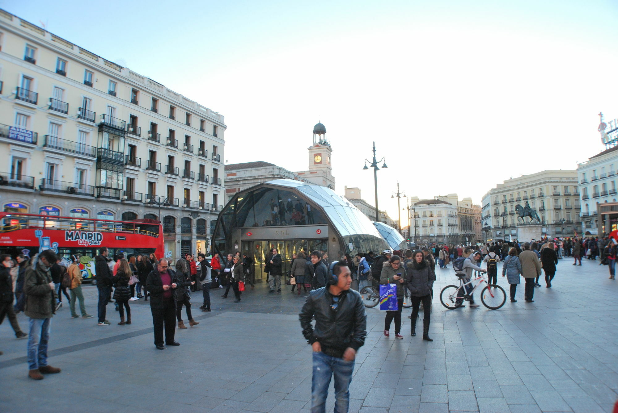 Apartamento Welcome Puerta del Sol Madrid Exterior foto